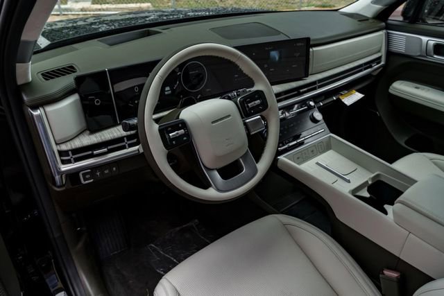 New 2025 Hyundai Santa Fe Calligraphy image 8