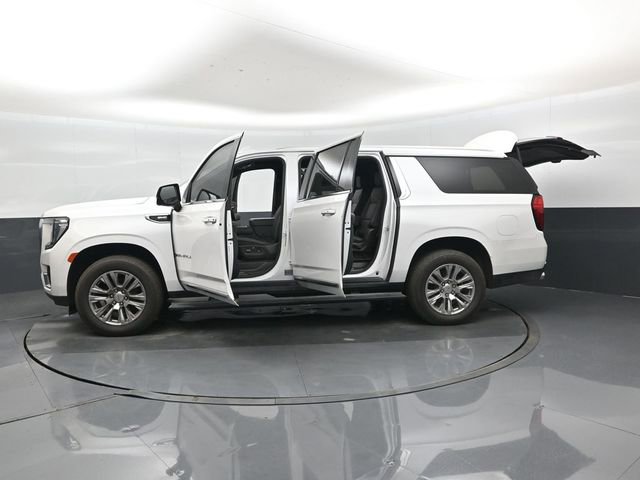 Used 2022 GMC Yukon XL Denali AWD/4WD image 50