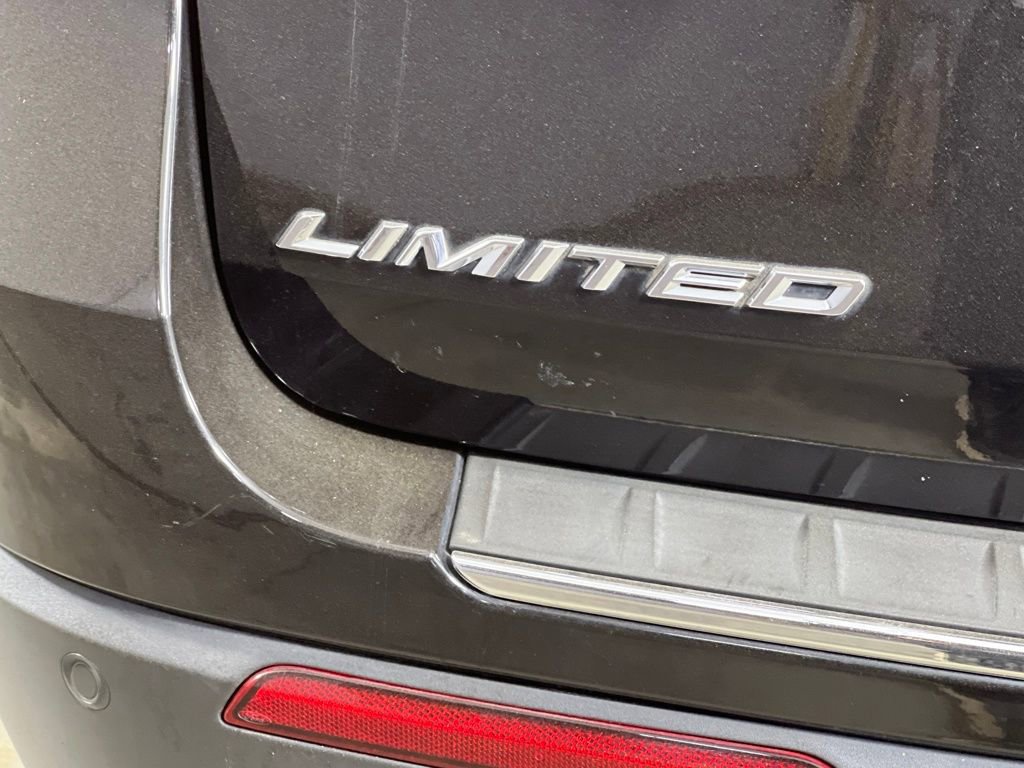 Used 2020 Ford Explorer Limited w/ Class III Trailer Tow Package image 42