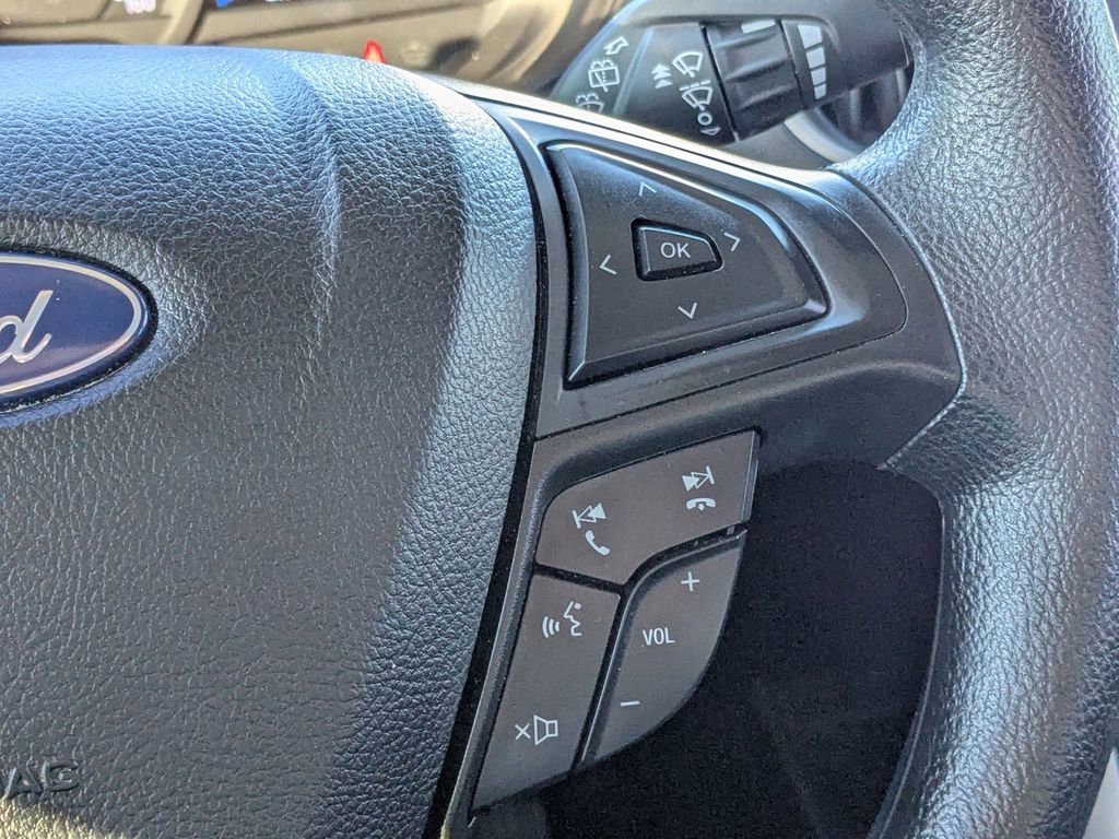 Used 2024 Ford Edge SE w/ Cargo Accessory Package image 22