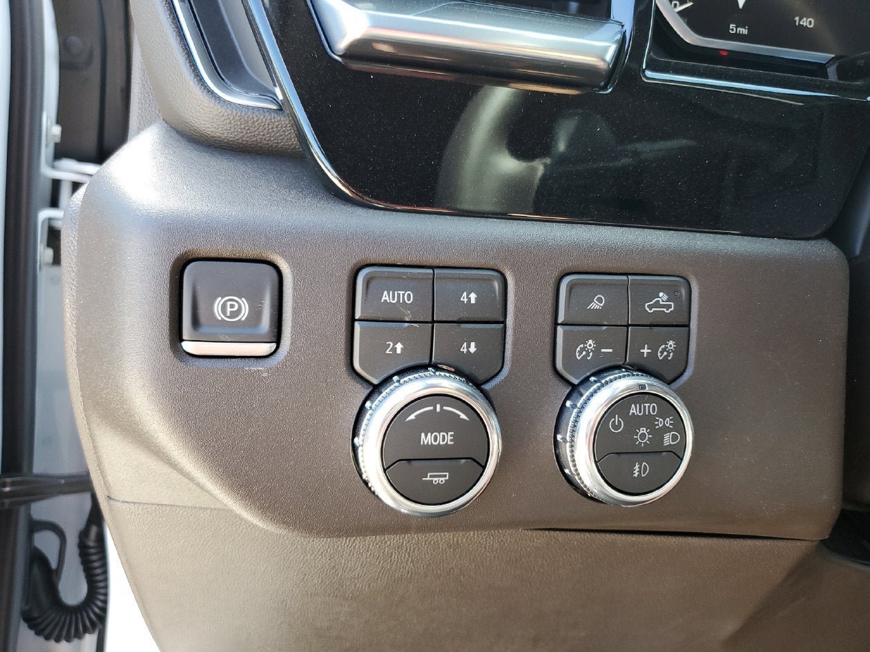 New 2026 GMC Sierra 1500 SLT w/ SLT Premium Plus Package AWD/4WD image 32