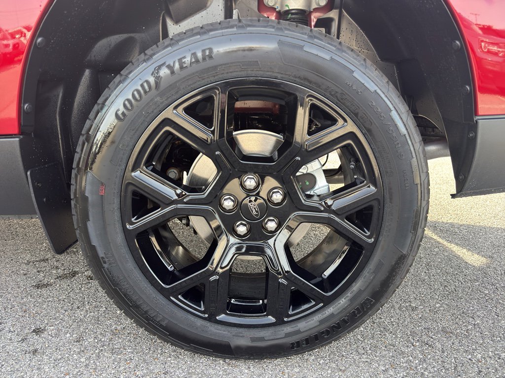 New 2026 Ford Maverick XLT w/ XLT Luxury Package image 18
