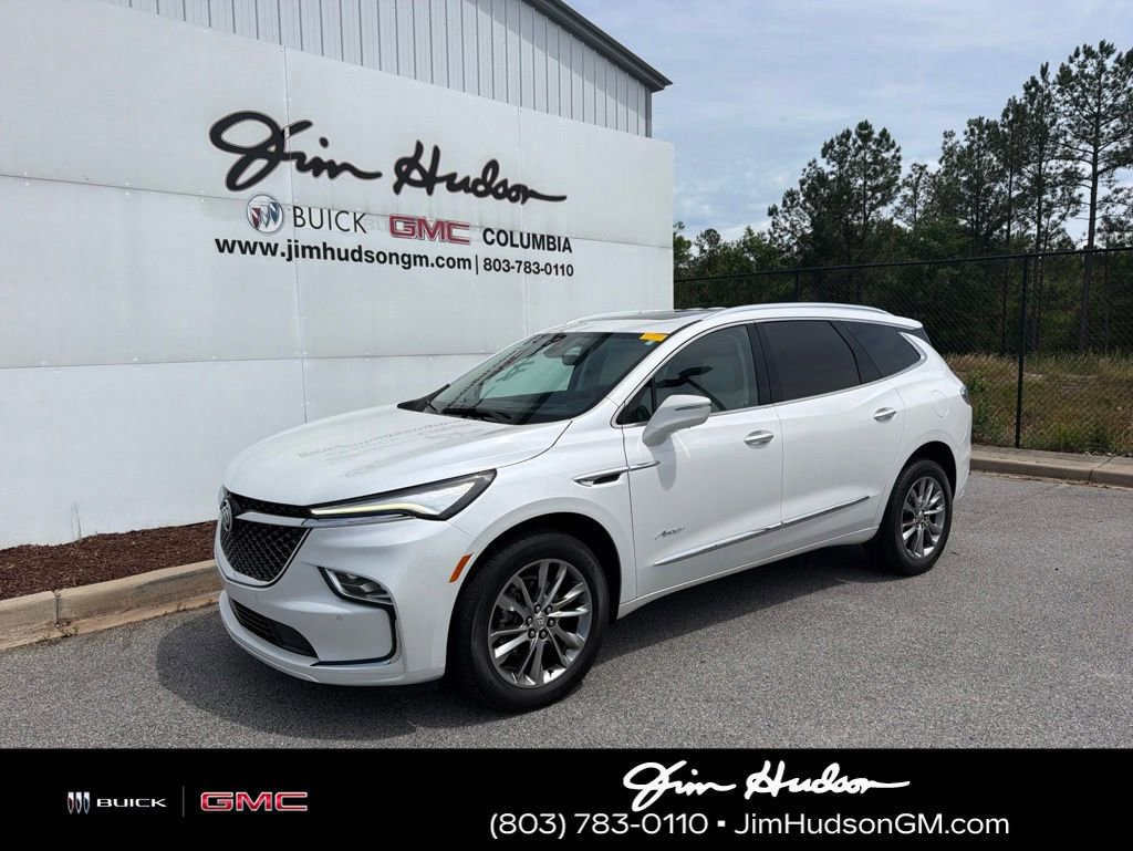 Used 2024 Buick Enclave Avenir w/ Avenir Technology Package FWD image 1