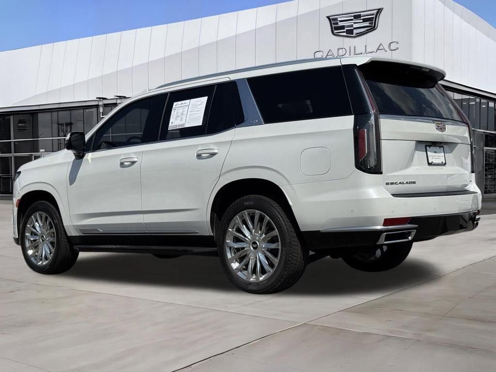 Used 2021 Cadillac Escalade Premium Luxury AWD/4WD image 6