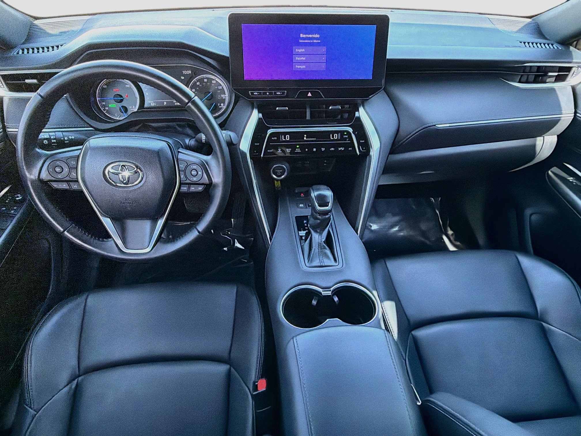 Used 2024 Toyota Venza Nightshade AWD/4WD image 16