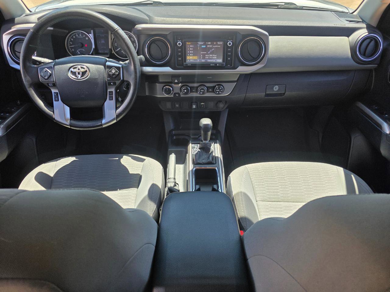 Used 2019 Toyota Tacoma SR5 AWD/4WD image 13