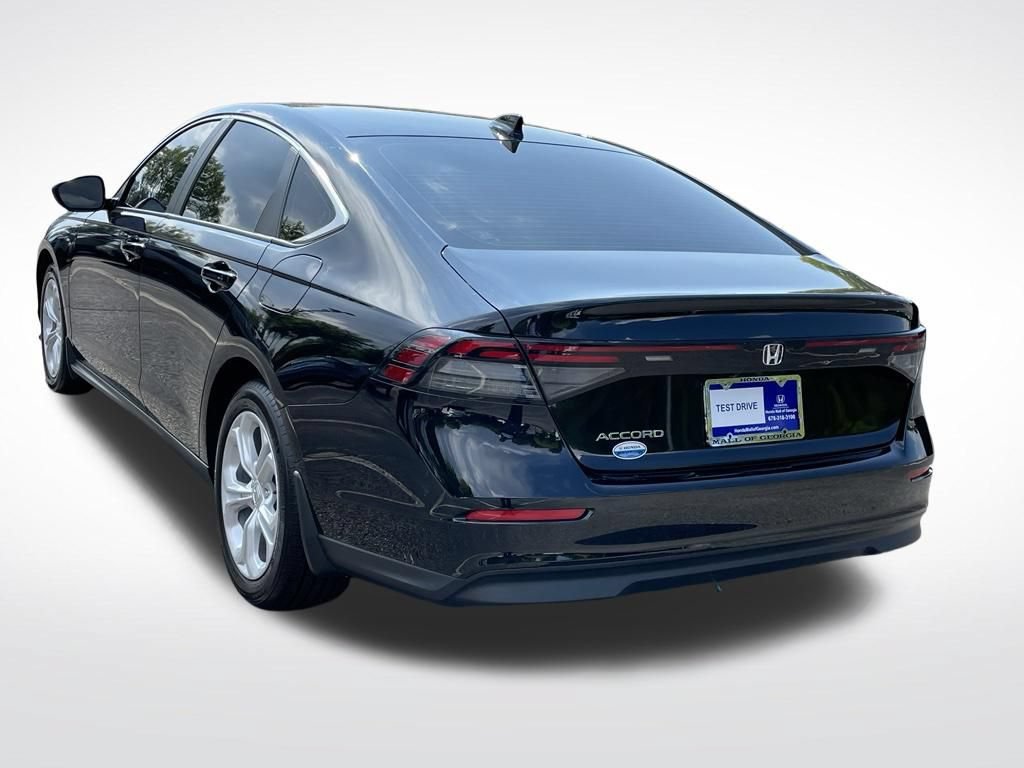 Certified 2025 Honda Accord LX image 4