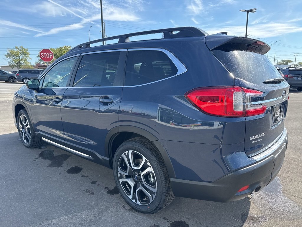 New 2025 Subaru Ascent Limited image 4
