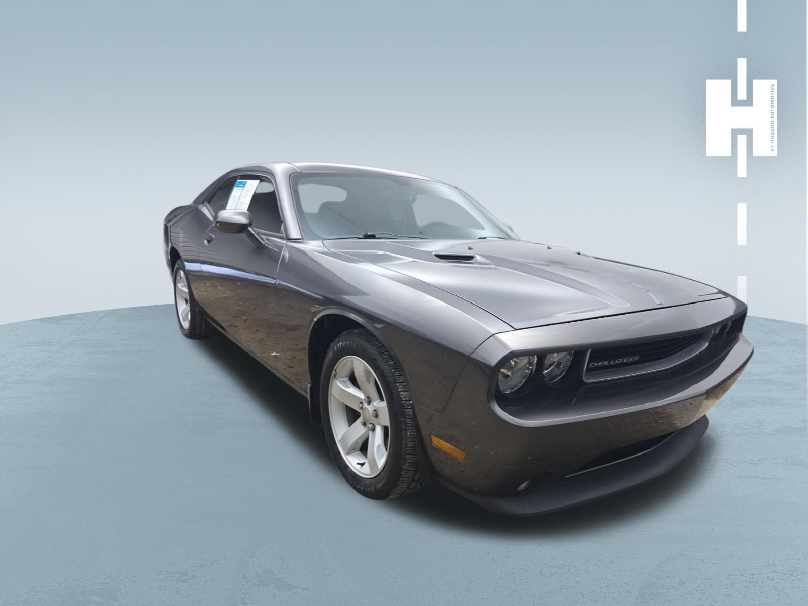 Used 2013 Dodge Challenger SXT Plus RWD image 1