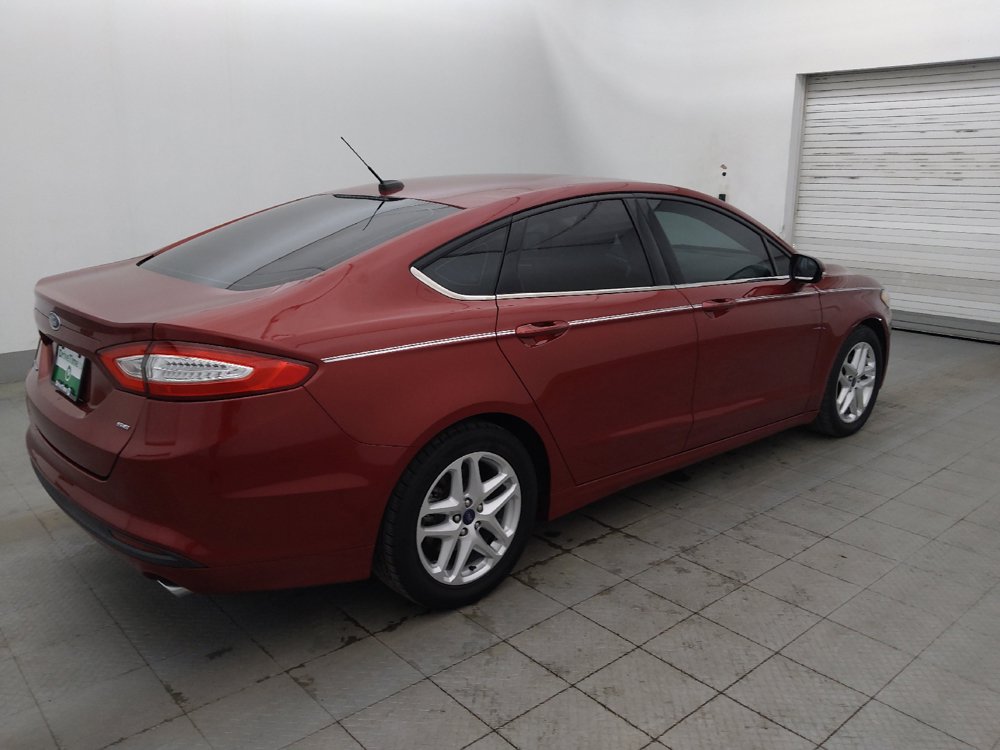 Used 2016 Ford Fusion SE FWD image 10