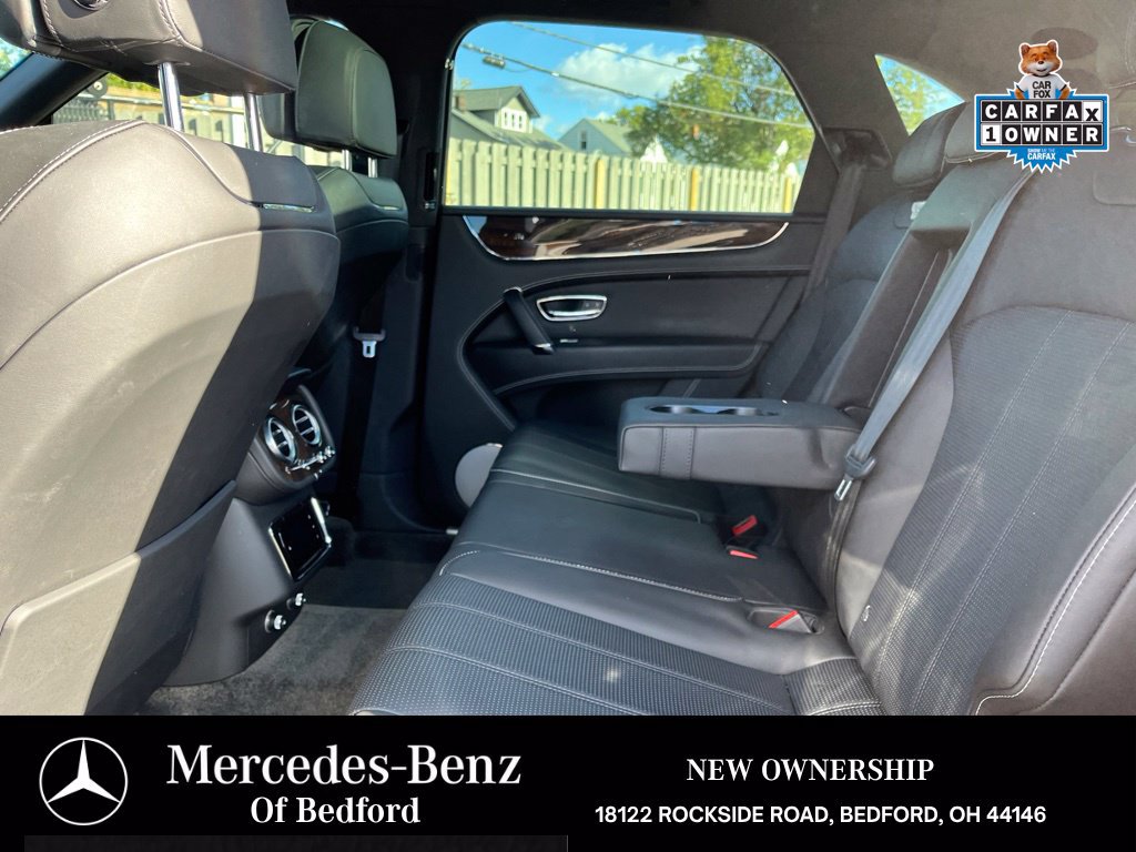Used 2019 Bentley Bentayga AWD/4WD image 13
