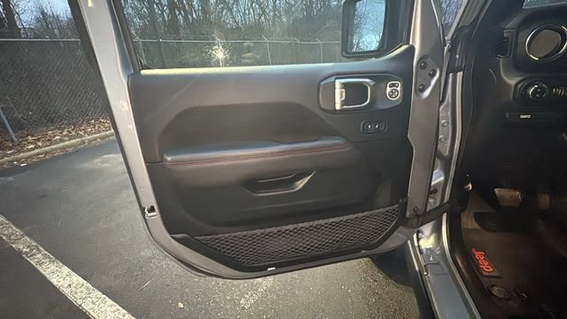 Used 2020 Jeep Gladiator Rubicon image 12