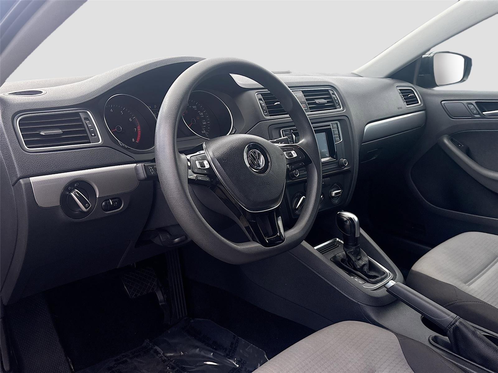 Used 2018 Volkswagen Jetta S image 10