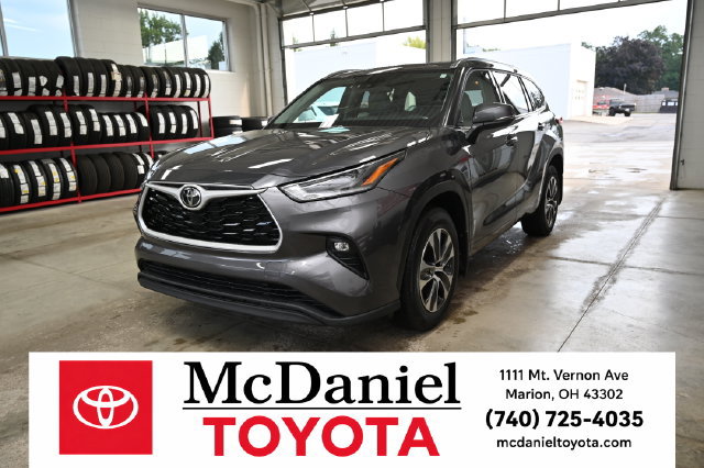 Used 2021 Toyota Highlander XLE