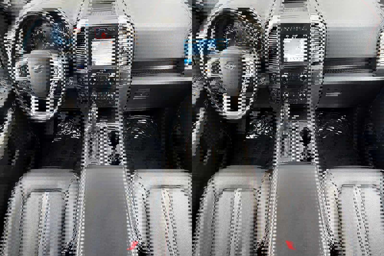 Used 2018 Ford F150 Platinum w/ Equipment Group 701A Luxury image 3