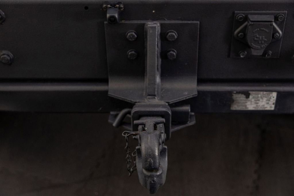 Used 1996 HUMMER H1 Hard Top image 16