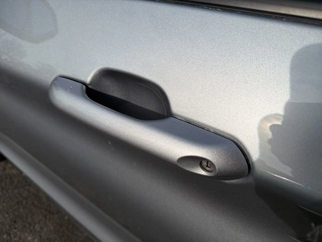 Certified 2022 Ford Explorer XLT w/ Equipment Group 202A image 21