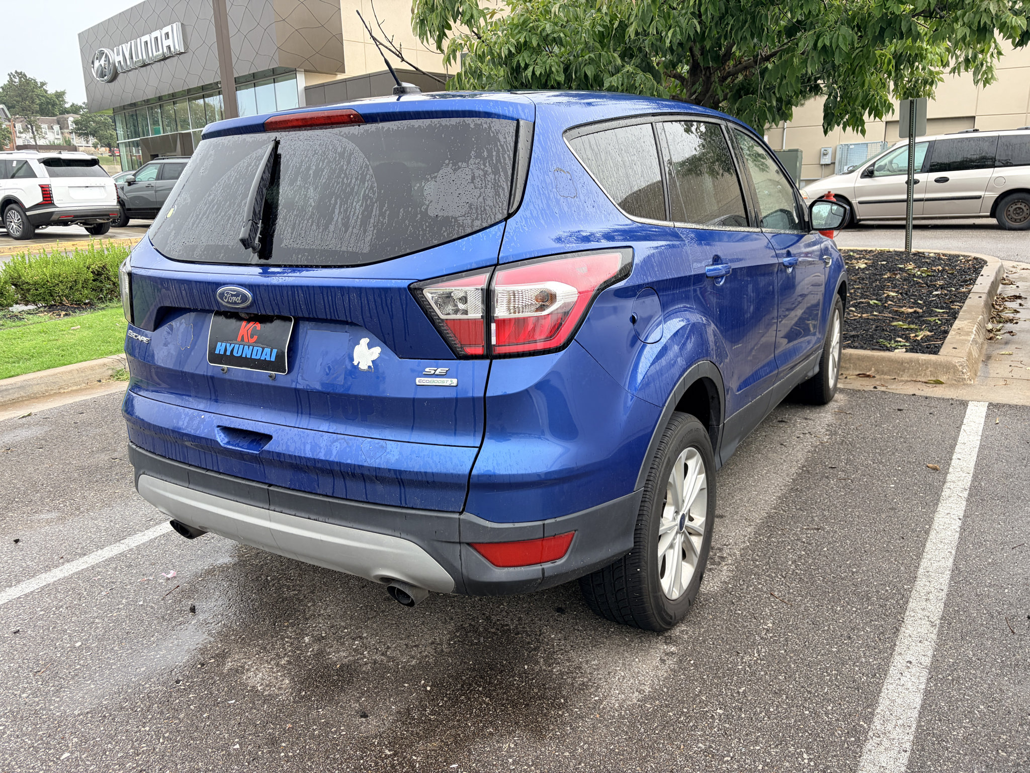 Used 2017 Ford Escape SE FWD image 5