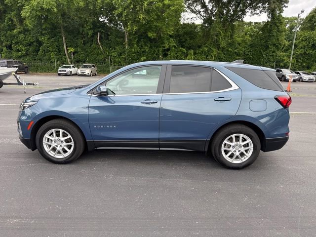 Used 2024 Chevrolet Equinox LT FWD image 2