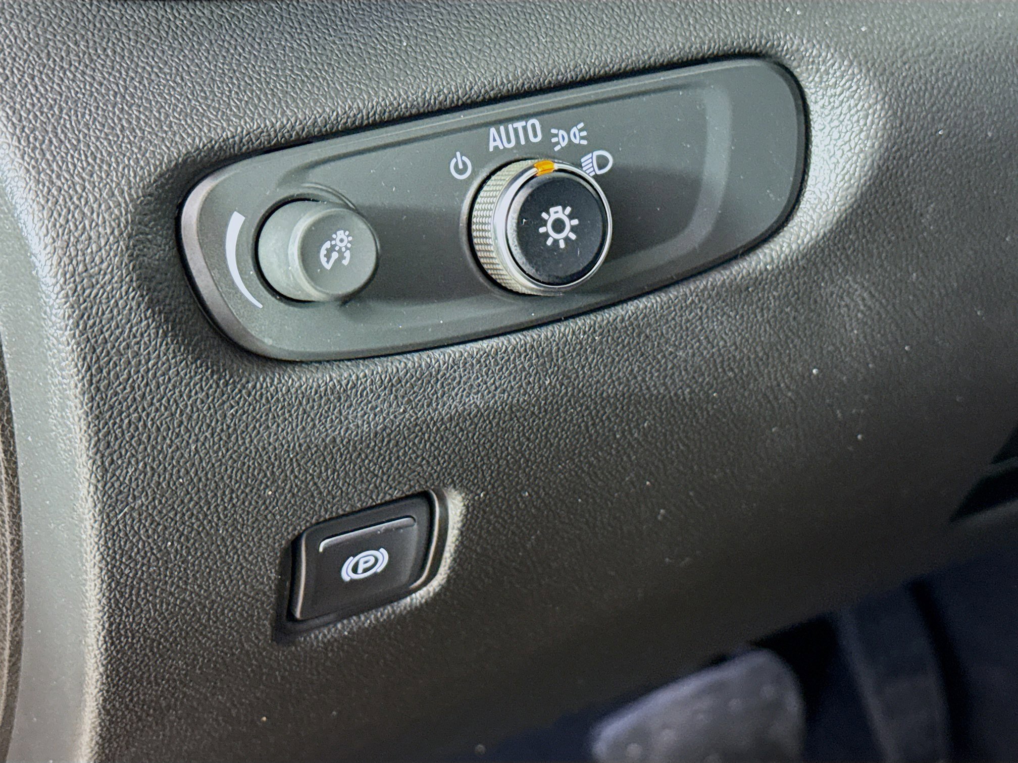 Used 2021 Chevrolet Blazer RS w/ Enhanced Convenience Package image 9