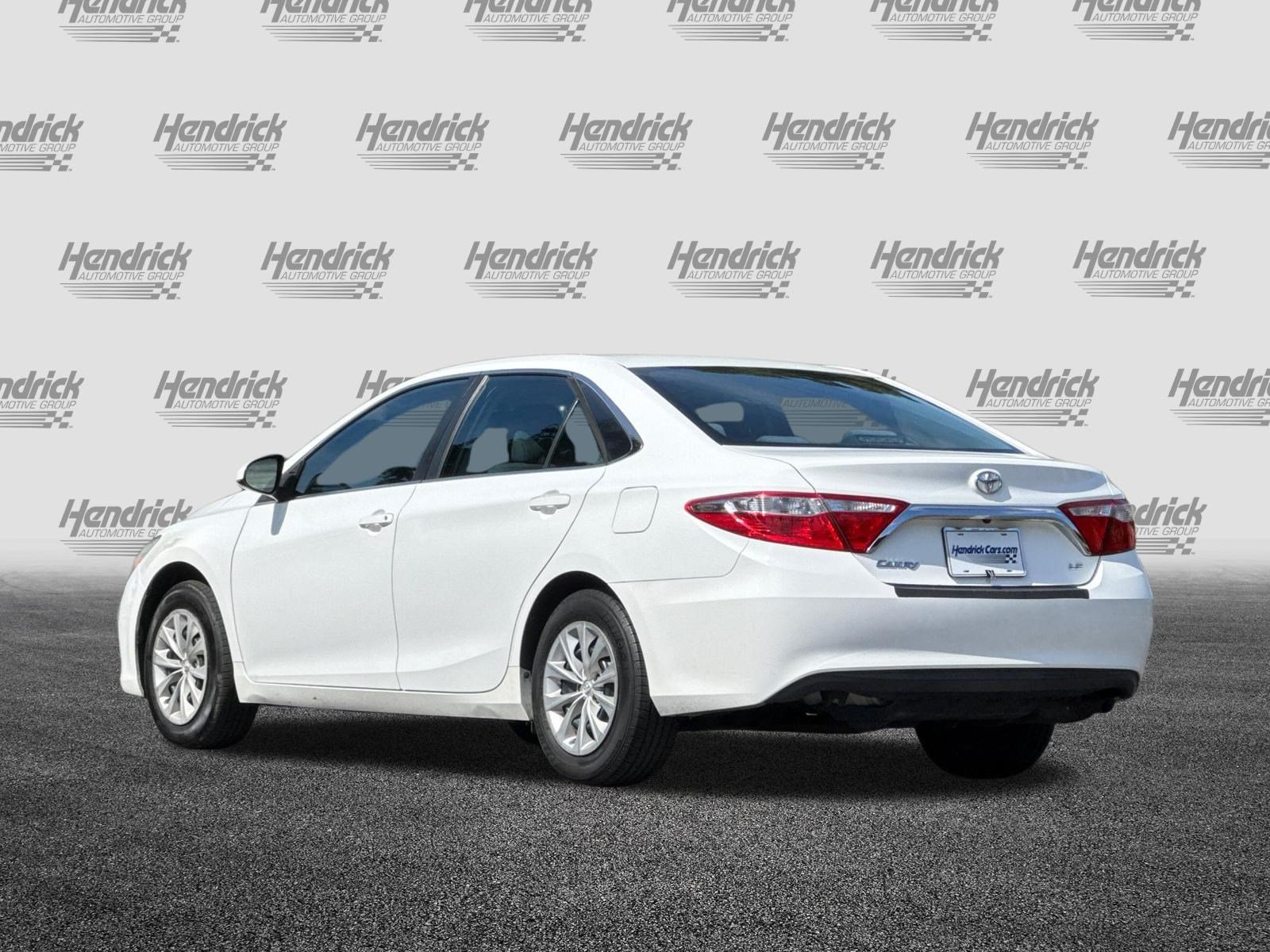 Used 2016 Toyota Camry LE FWD image 7