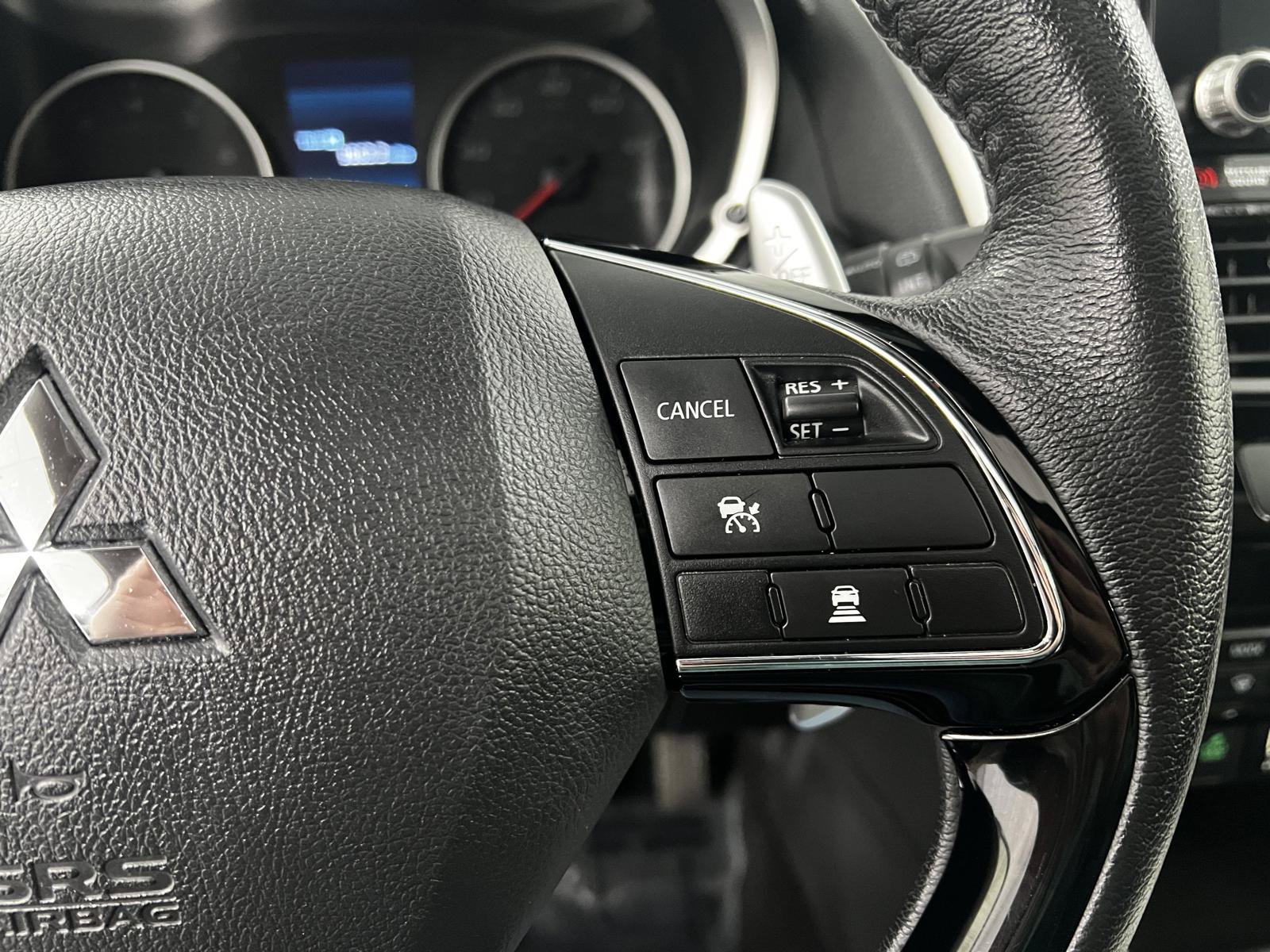 Used 2024 Mitsubishi Eclipse Cross SEL AWD/4WD image 24