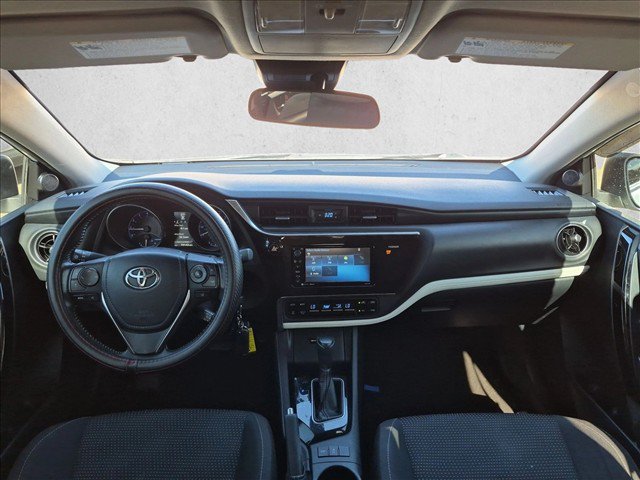 Used 2018 Toyota Corolla iM w/ Carpet Mat Package (TMS) FWD image 13