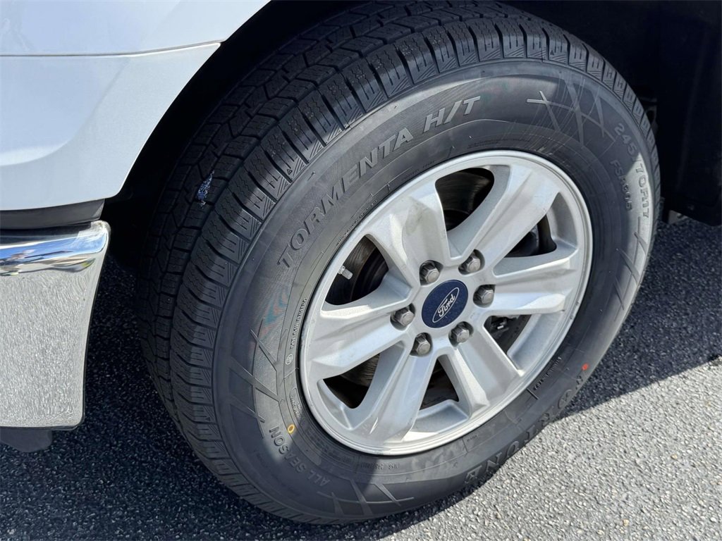 Used 2015 Ford F150 XLT w/ Equipment Group 301A Mid image 9