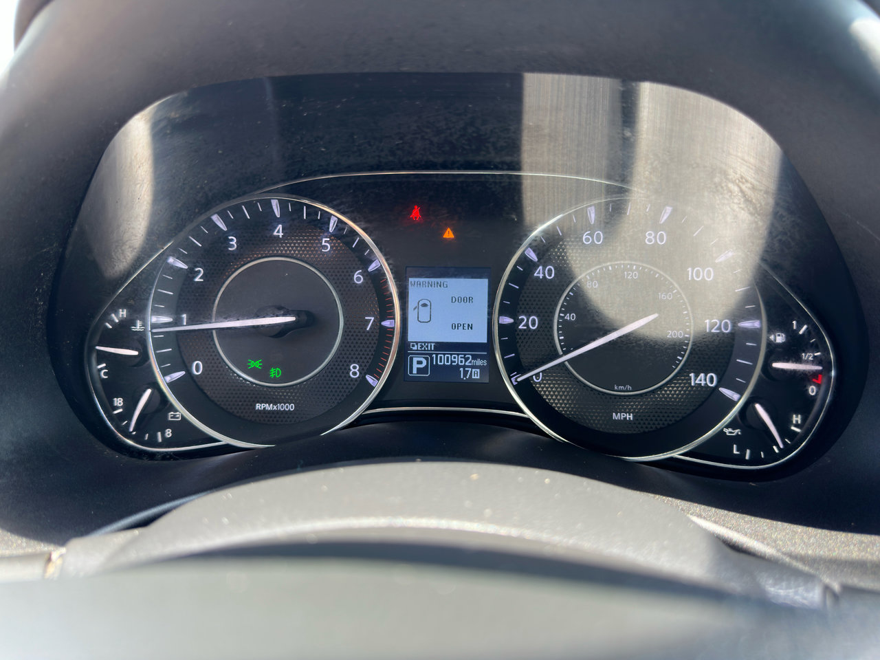 Used 2020 Nissan Armada Platinum w/ Captain's Chairs Package image 35