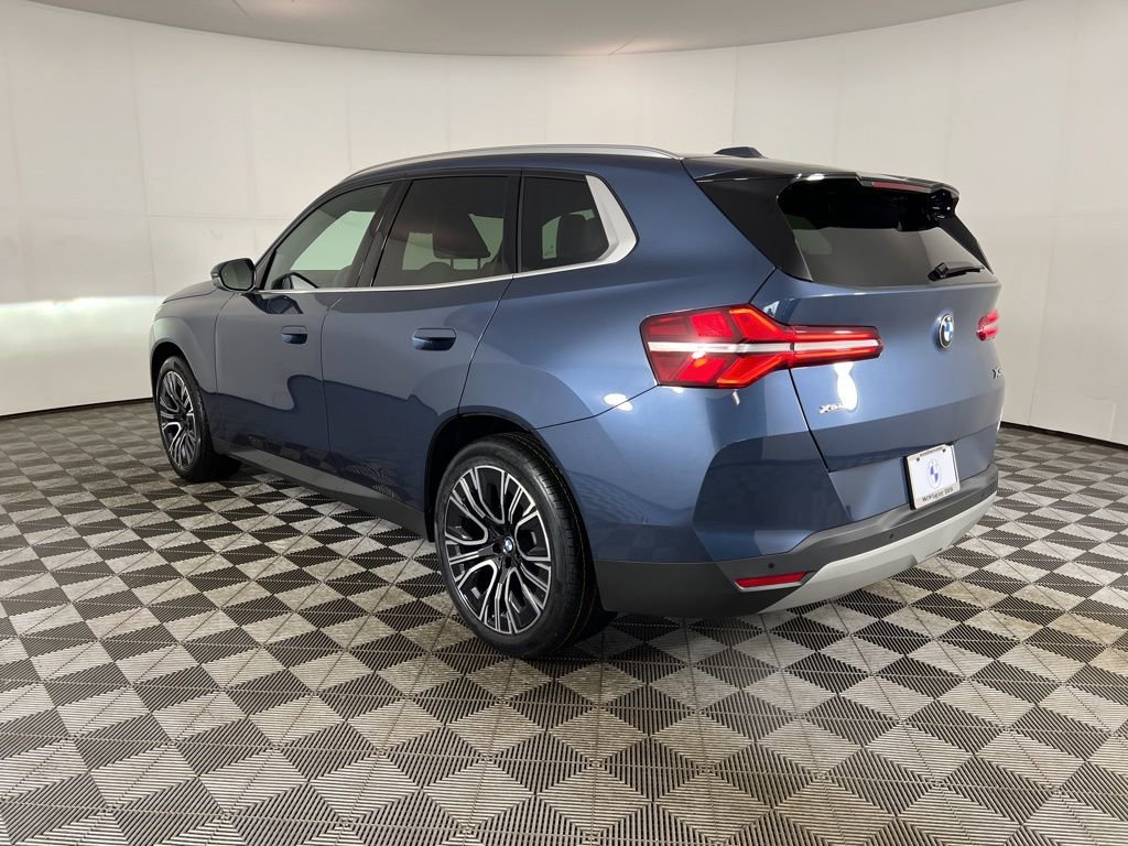 Used 2026 BMW X3 xDrive30 w/ Premium Package image 9