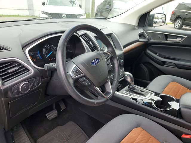 Used 2018 Ford Edge SEL w/ Equipment Group 201A image 16