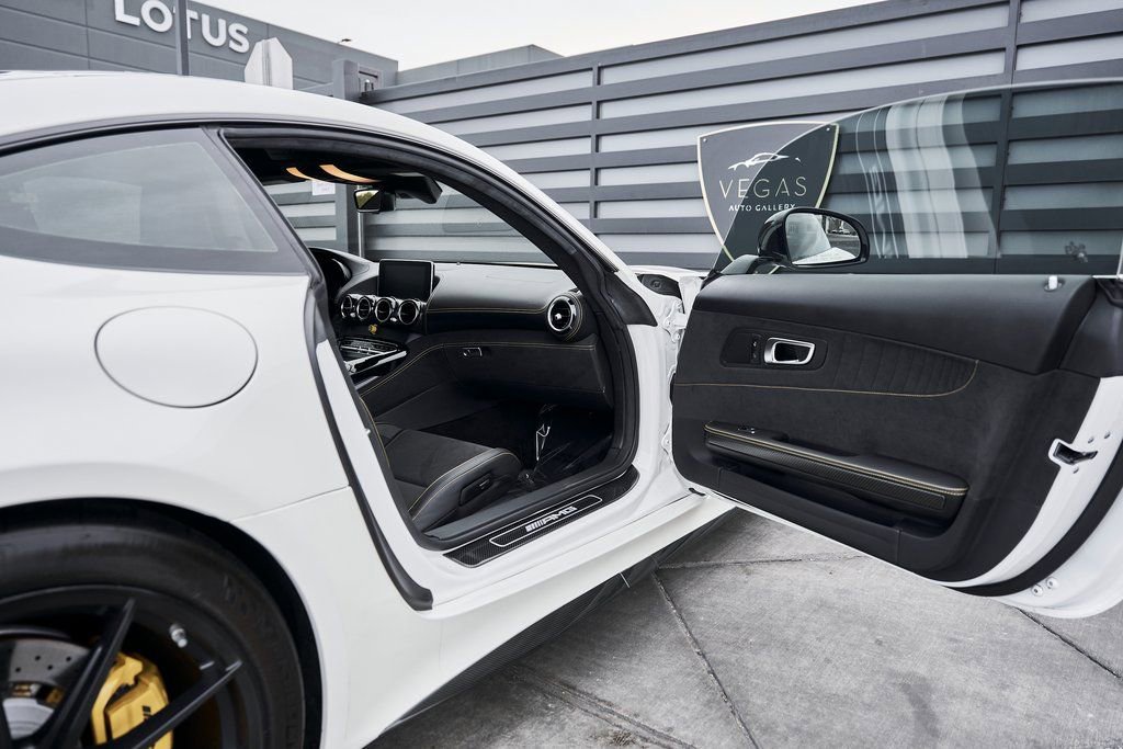 Used 2019 Mercedes-Benz AMG GT R image 42