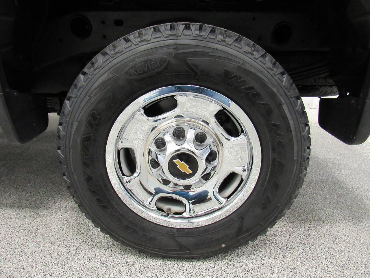 Used 2022 Chevrolet Silverado 2500 W/T w/ WT Convenience Package image 11