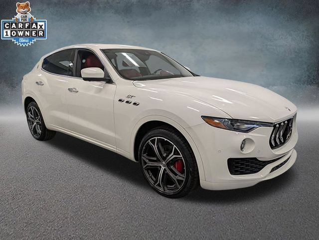 Used 2023 Maserati Levante GT AWD/4WD image 3