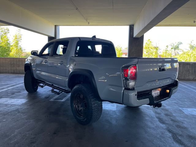 Used 2021 Toyota Tacoma TRD Off-Road w/ Technology Package image 4