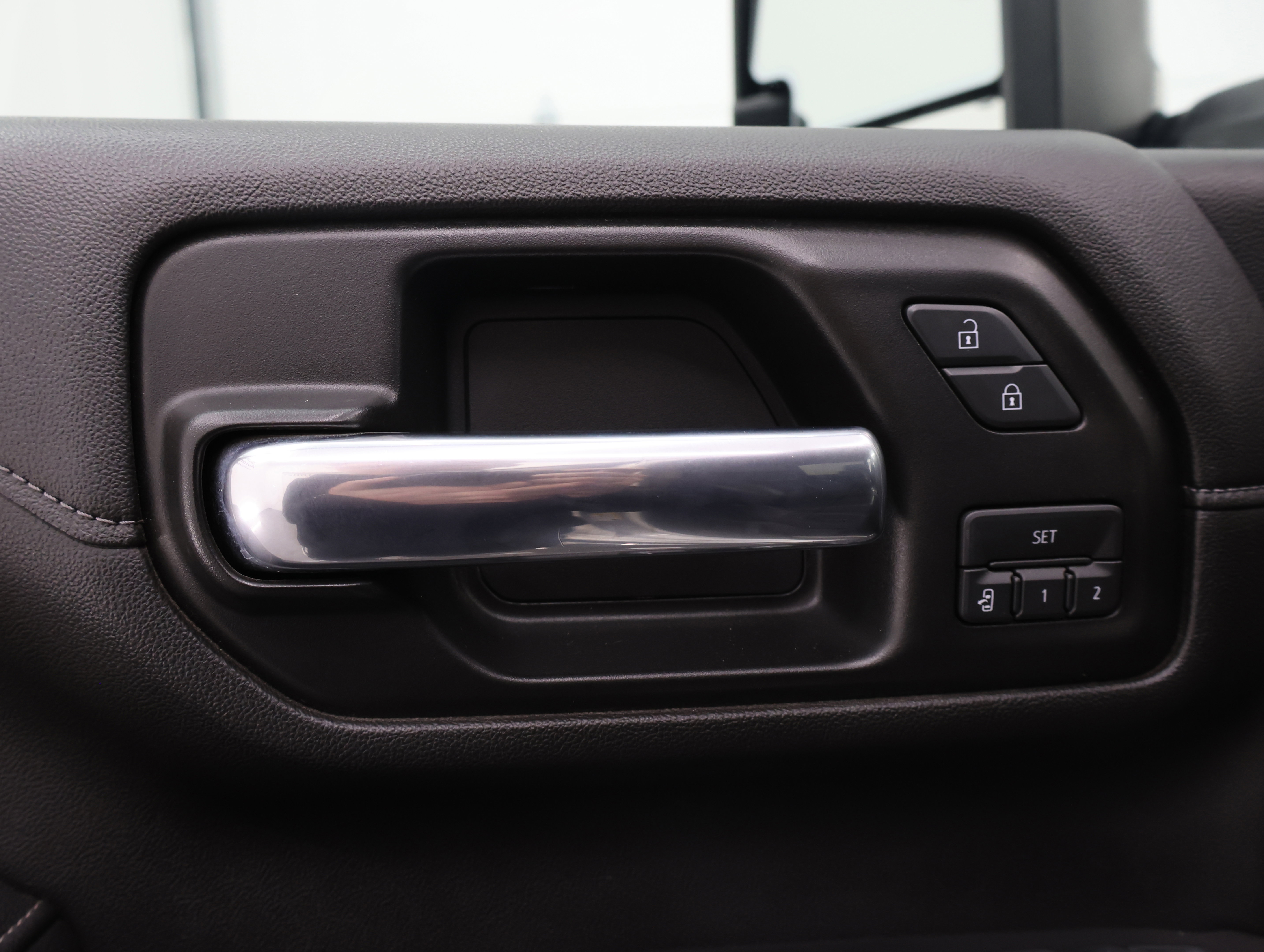 Used 2020 Chevrolet Silverado 3500 LTZ w/ LTZ Plus Package AWD/4WD image 46