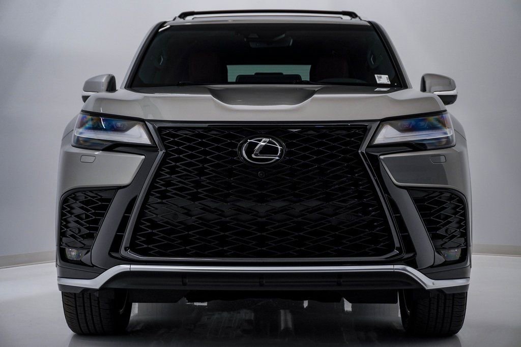 Used 2024 Lexus LX 600 F Sport image 6