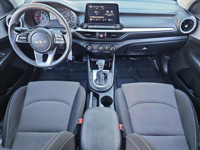 Used 2024 Kia Forte LXS FWD image 16