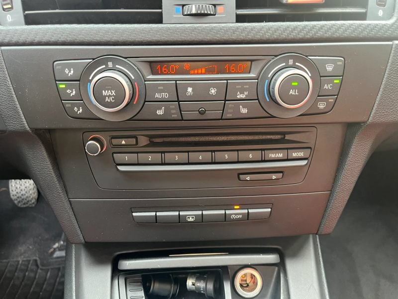 Used 2013 BMW M3 Coupe w/ Premium Pkg RWD image 21