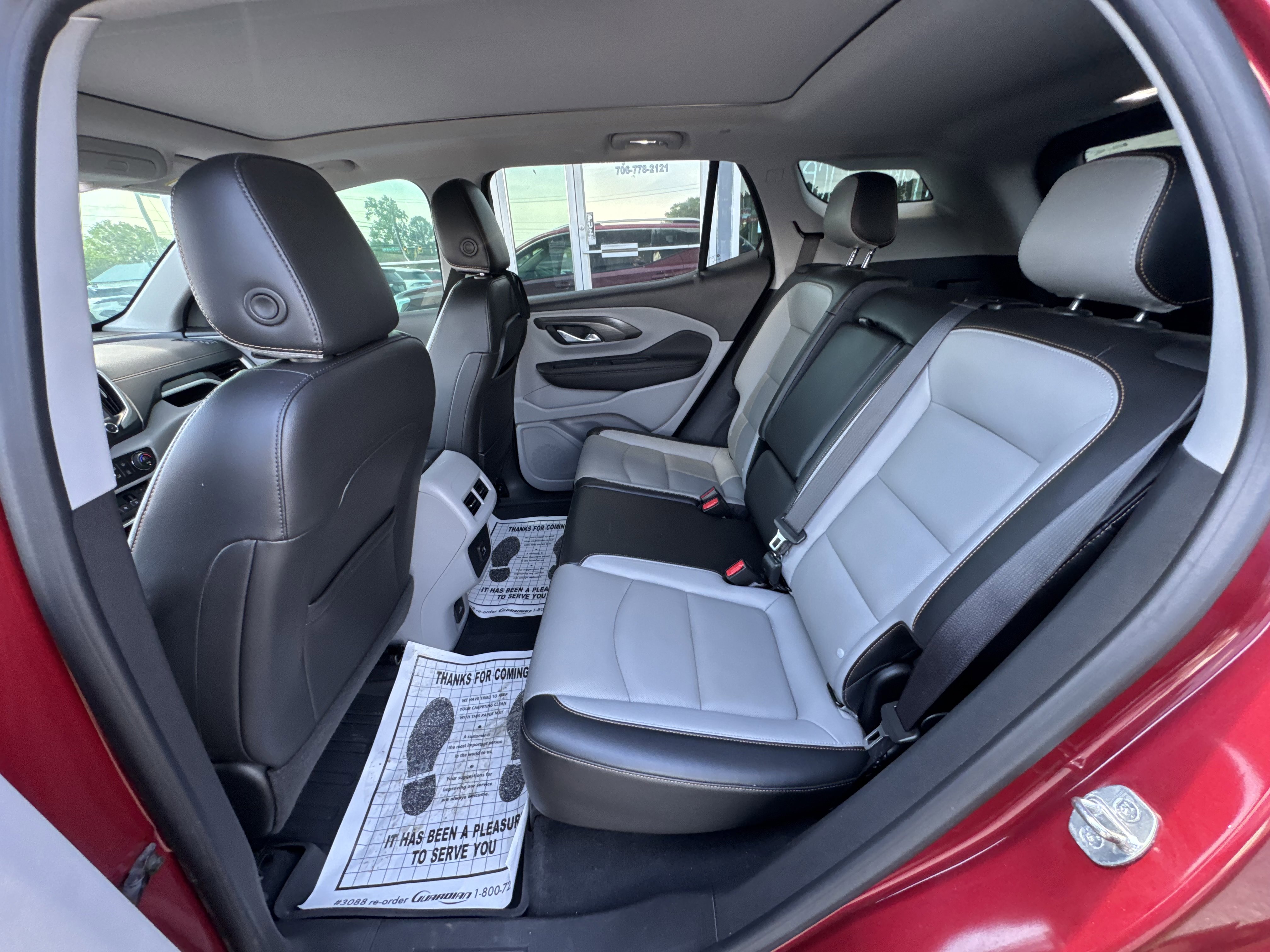 Used 2021 GMC Terrain SLT w/ Infotainment Package II FWD image 9