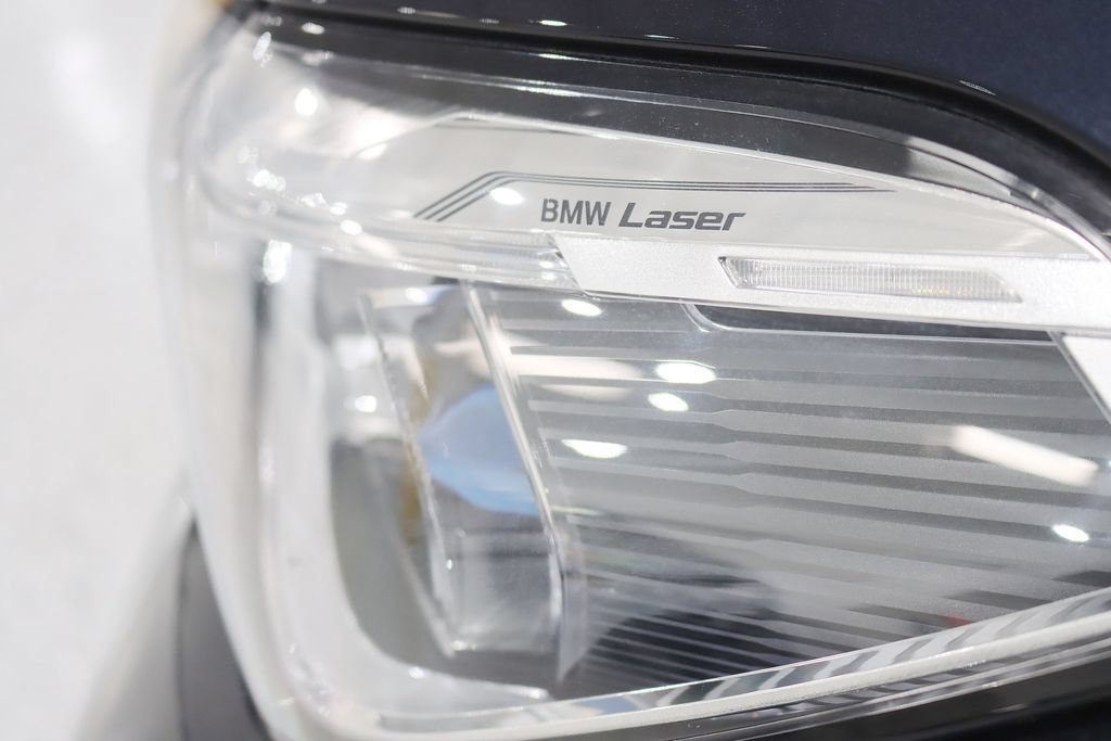 Used 2021 BMW X5 M50i w/ Executive Package AWD/4WD image 9