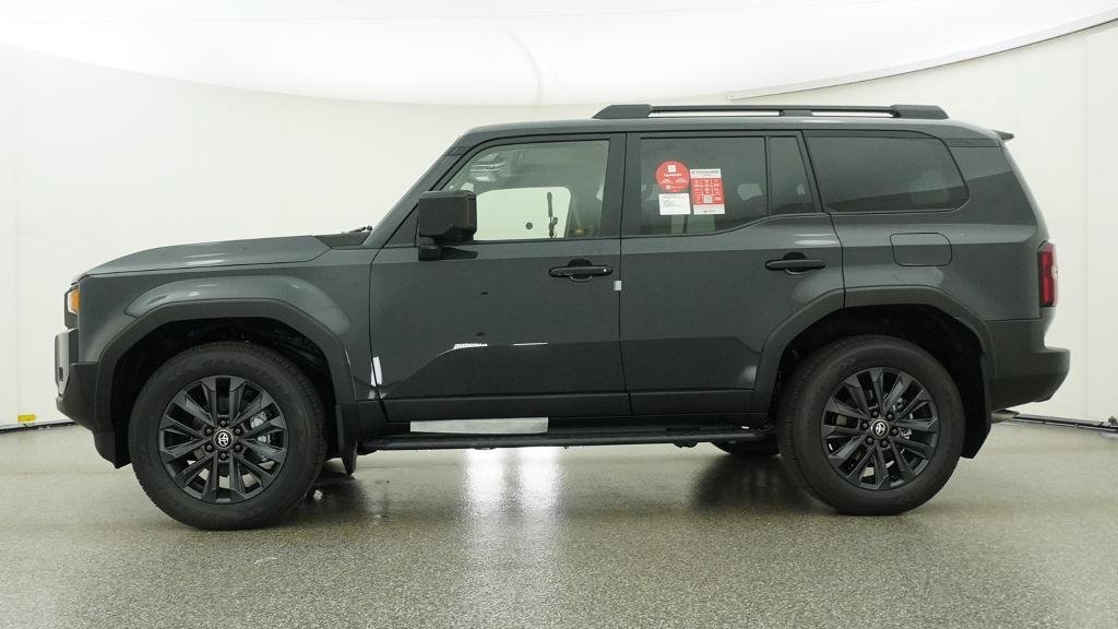 New 2027 Toyota Land Cruiser w/ Premium Package AWD/4WD image 2