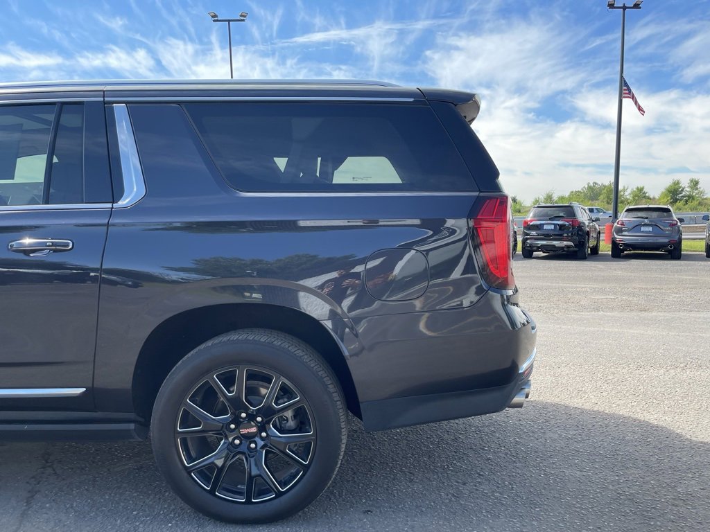 Used 2023 GMC Yukon XL Denali w/ Max Trailering Package image 8