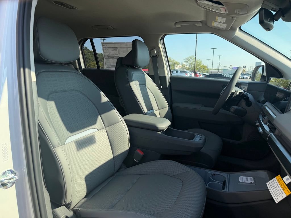 New 2027 Kia EV3 Wind FWD image 33