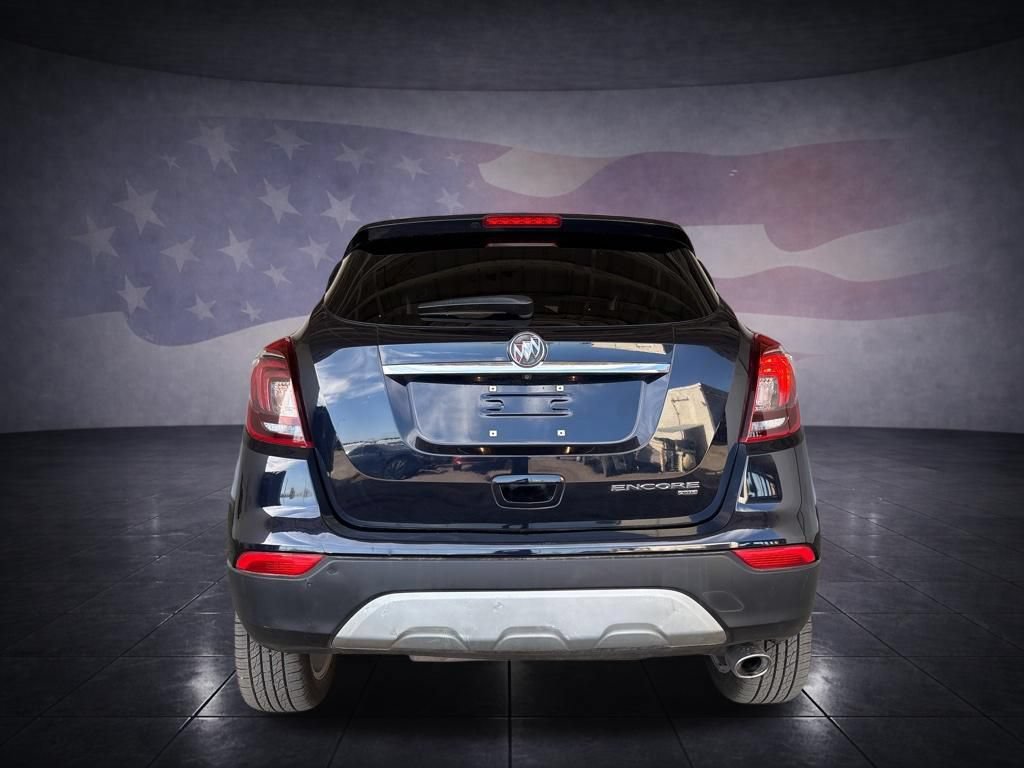 Used 2022 Buick Encore Preferred AWD/4WD image 4