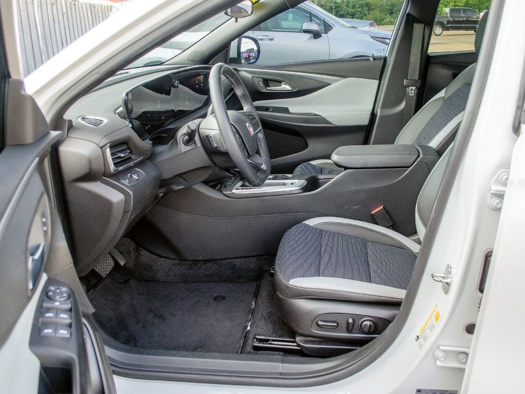 Used 2024 Buick Envista Preferred w/ Convenience I Package FWD image 26