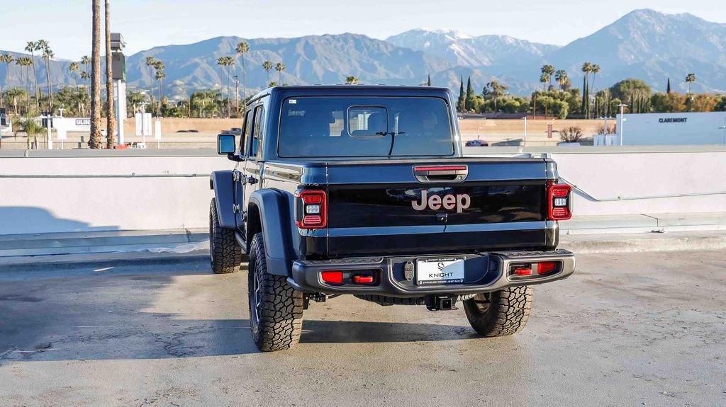 New 2026 Jeep Gladiator Rubicon w/ Steel Bumper Group AWD/4WD image 7