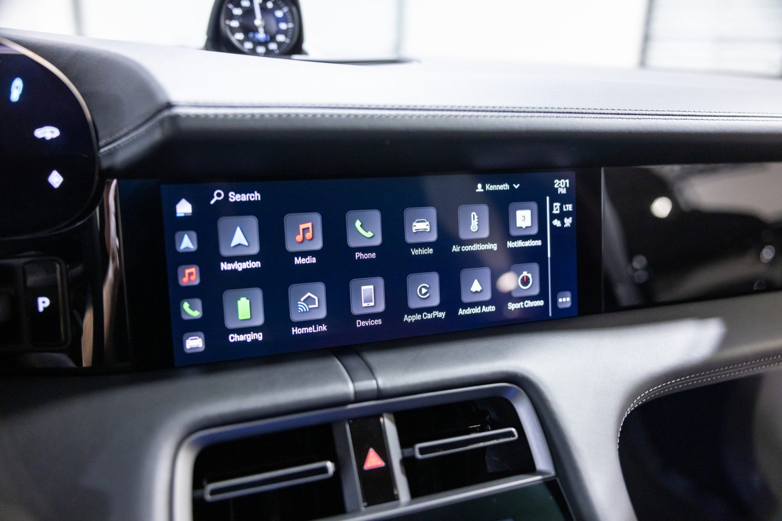 Used 2024 Porsche Taycan 4S image 43