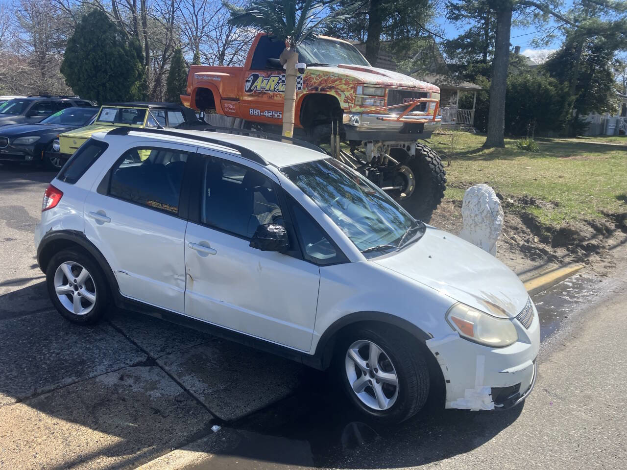 Used 2009 Suzuki SX4 Base AWD Crossover 4dr 4A image 2