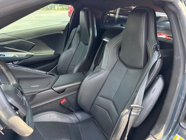 Used 2021 Chevrolet Corvette Stingray Coupe w/ Z51 Performance Package RWD image 13